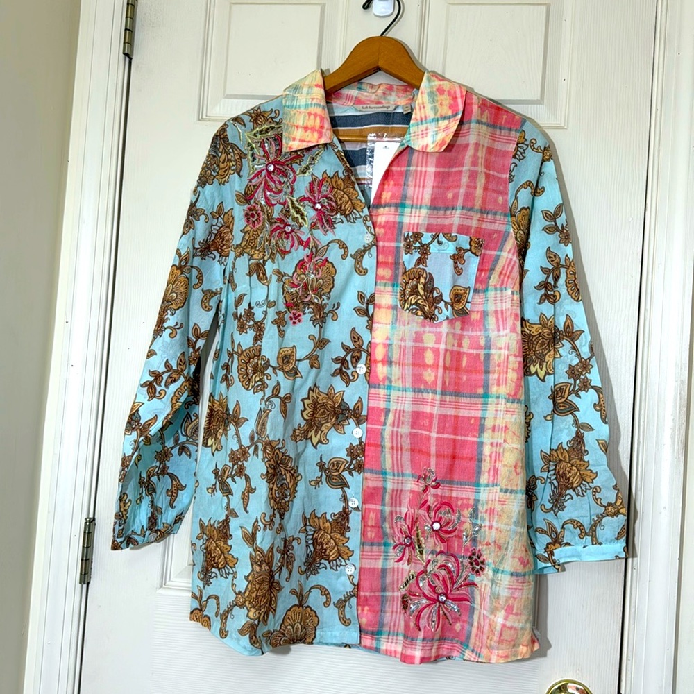 NWT Bohemian Floral Vibrant 100% Cotton Shirt Size XL